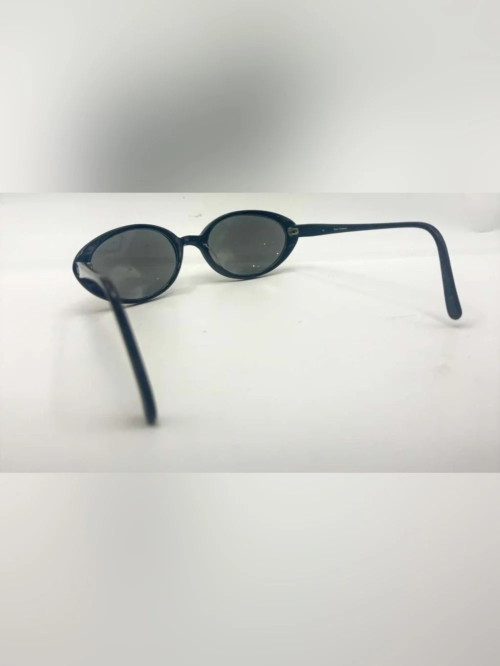 Guess GU724 Black Oval Sunglasses Frames Only